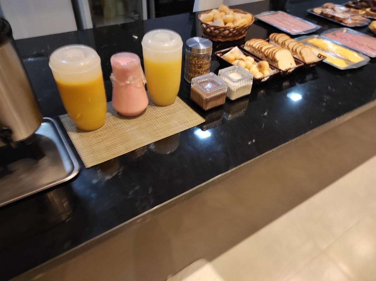 Liv Hotel Порту-Феррейра Екстер'єр фото